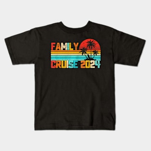 Family Vacation 2024 Making Memories Together Family Cruise Kids T-Shirt